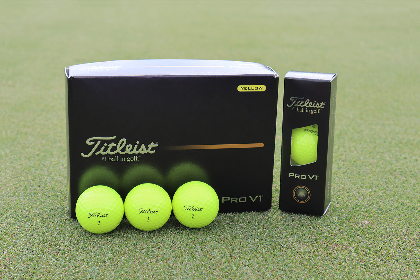 New Titleist Pro V1 (Yellow)